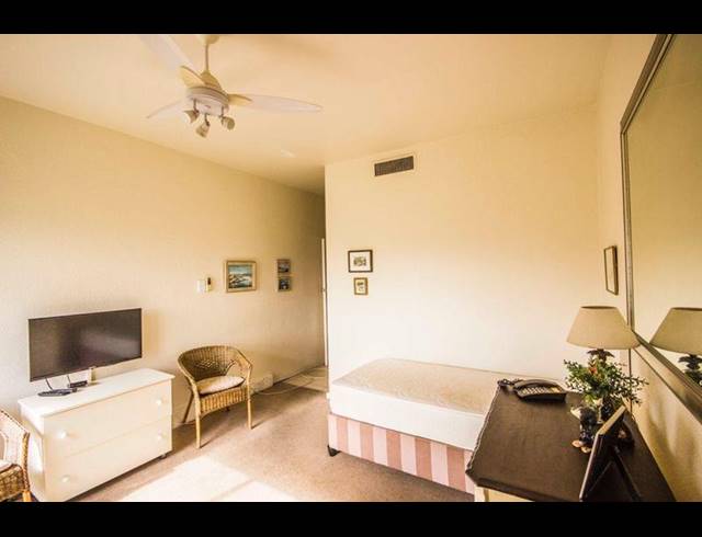 1 BEDROOM APARTMENT FOR SALE IN DURBAN BEACH